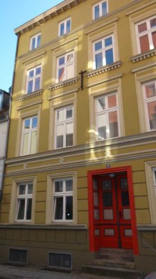 Schöne 2-Zimmer-Wohnung mit Balkon zu vermieten