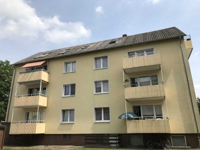 Moderne 3-Zimmer Wohnung mit Balkon im 3. OG in Peine