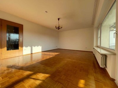 Helle 3-Zimmer-Wohnung mit Balkon in Markt Schwaben!