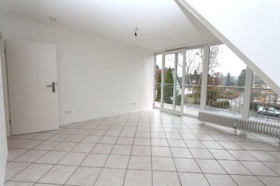 ERSTBEZUG nach Komplettsanierung! 3-Zim.-Maisonette-Wohn. in HH-Schnelsen