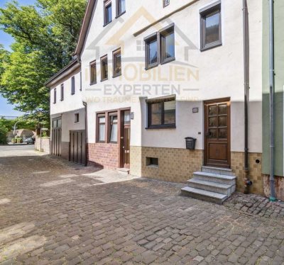 Tradition trifft City - Life: Fachwerkhaus am Mainufer, Betongold !