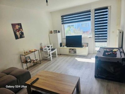 Helle Zweizimmerwohnung mit Balkon in Niederzier