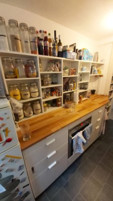 Helle 3 Zimmer, Balkon, Wanne, Gästebad, am Markt, perfekt für Paare und WGs - ab 1.04.