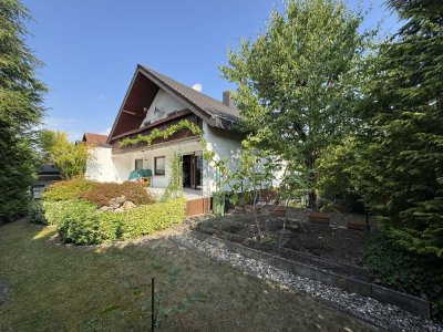 Idylle pur: Großzügiges Einfamilienhaus auf einem Eckgrundstück in begehrter Lage von Rülzheim