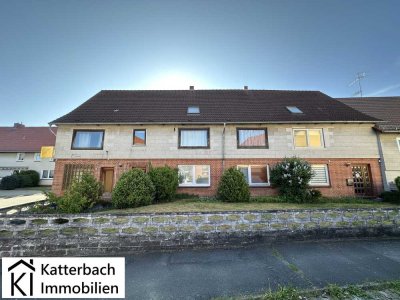 Großzügiges Wohn- und Geschäftshaus mit 3 Einheiten und großer Doppelgarage in Rhüden
