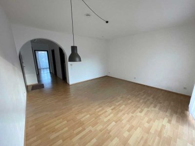 Gemütliche 2-Zimmer-Wohnung mit 2 Balkonen in Detmold-Hiddesen