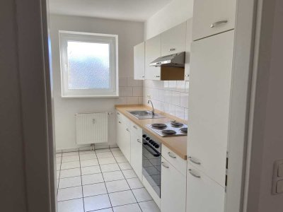 Schöne 2 Zimmer-Wohnung mit Einbauküche