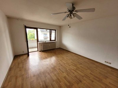 Gut geschnittene 2-Zi.-Whg. mit Balkon zu vermieten!