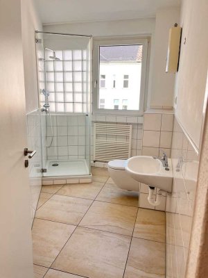 In Essen Stelle, Nähe Grendplatz und Ruhr. 3,5 Raum Wohnung.