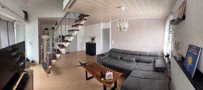 Schöne und gepflegte 3,5-Zimmer-Maisonette-Wohnung mit Einbauküche in Aalen
