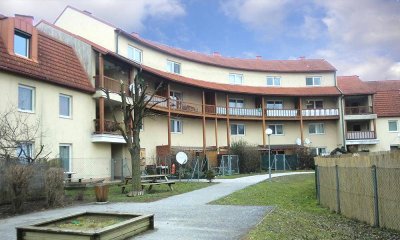 Geförderte Dachgeschoßwohnung in Miete mit Kaufoption | Top 10 | DG mit Balkon.