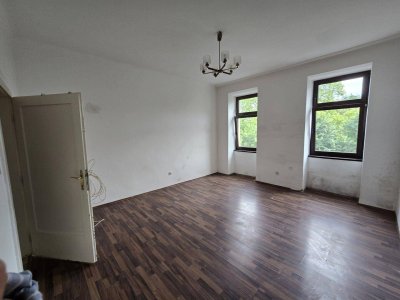 Renovierungsbedürftige 1-Zimmer-Wohnung nähe Reumannplatz