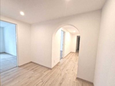 Großzügige 2-Zimmer-Wohnung mit Garten in Nürnberg