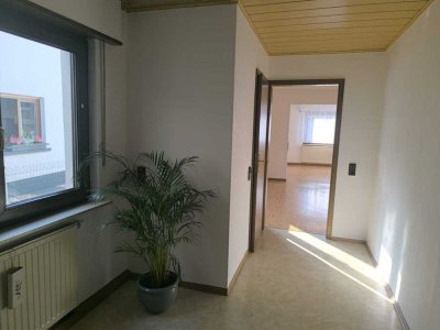 Ansprechende und gepflegte 3-Zimmer-Erdgeschosswohnung in Viernheim