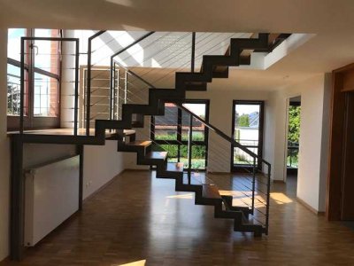 Moderne 5-Zi. Maisonette in Garbsen-Meyenfeld mit Balkon