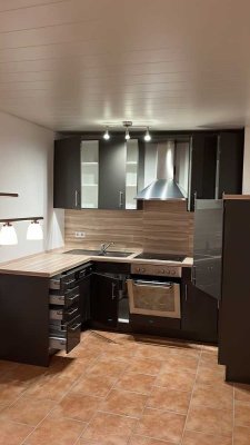 Gepflegte 4,5-Zimmer Wohnung in Eberhardzell mit EBK und Garten