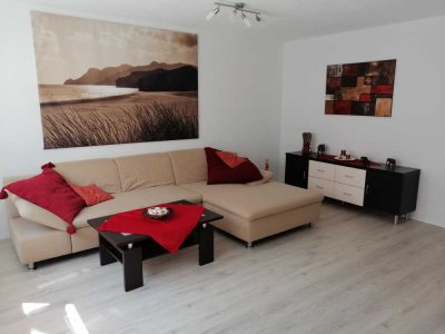 Helle möblierte 2-Zimmer-EG-Wohnung mit EBK + Stellplatz +Terrasse in Bad Rappenau-Bonfeld