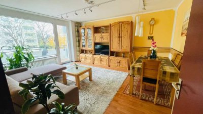 Sonnige voll möblierte 2-Zimmer Wohnung mit Balkon und Einbauküche in Germering-Harthaus