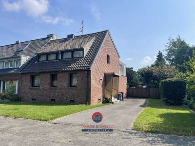 KREFELD - MOYLANDSTRASSE - DOPPELHAUSHÄLFTE - AUSBAUPOTENTIAL - OPTIONAL + BAUGRUND IN ZWEITER REIHE