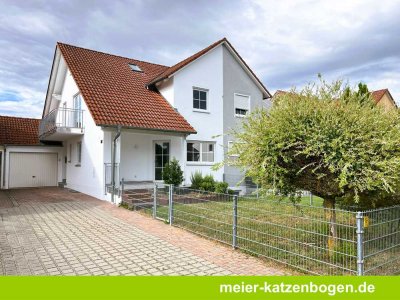 Frisch renovierte Doppelhaushälfte in Manching