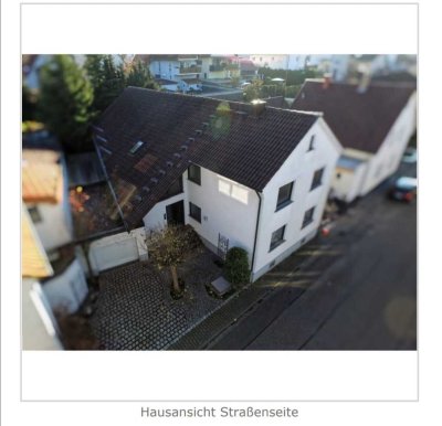 4,5-Zimmer-Wohnung mit Balkon in Dielheim zu vermieten