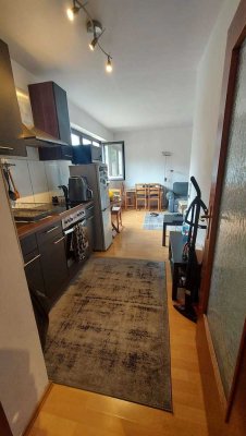 Erbpacht: Historisch gelegen - 2-Zimmer-Wohnung in Kölns begehrter Südstadt!