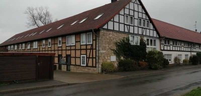Schöne 3-Zimmer-Wohnung mit Holzterrasse und kleinem Gartenbereich in Süpplingen