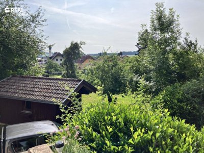 Zentrale 3-Zimmer-Wohnung mit Loggia in Obertrum