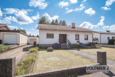 ERBPACHT - Einfamilienhaus mit schönem Garten & Garage in Limbach!