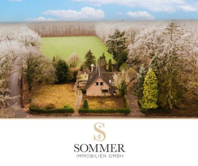 Großes Einfamilienhaus mit Wintergarten und großzügigem Grundstück