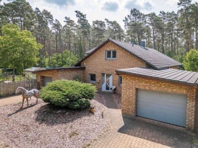 � Das Beste kommt zum Schluss – Einzigartiger Bungalow in exklusiver Ortsrandlage