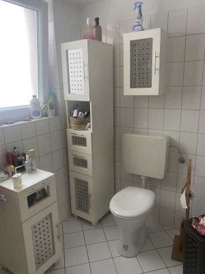 Nachmieter*in für 1-Zimmer-Wohnung (40 m²) mit Möbelübernahme gesucht – nur für Einzelperson