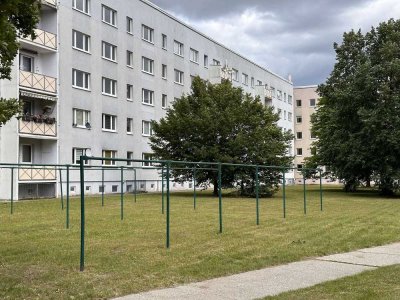 +++Neu saniert mit Tageslichtbad+++