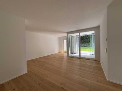 Innenstadtlage mit Gartengefühl – 2-Zimmer-Wohnung im Neubau mit großzügigem Außenbereich.