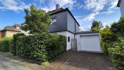 Von Privat: Doppelhaushälfte in Top-Zustand mit traumhaftem Garten in Bochum-Hordel