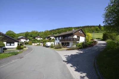 Geräumiges 4-Zimmer Haus mit Balkon und Garten direkt am Waldrand