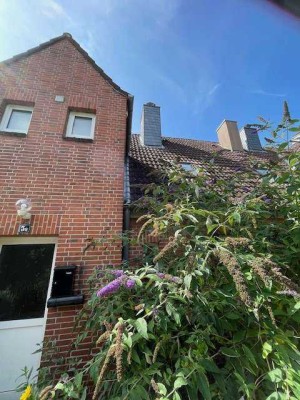 Ab 1.9.2025 - 2-Zi-Whg 58qm EBK 1. Etage und Gartennutzung