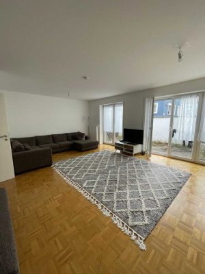 4 ZKB mit Balkon, Terrasse u. Gäste-WC, OS vord. Wüste, Parkett, Granitboden, EBK, ab sofort