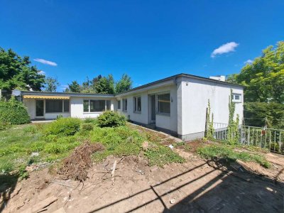 Mainz-Bretzenheim: Bungalow mit Sanierungsbedarf auf 626 m² Grundstück in Südwestausrichtung