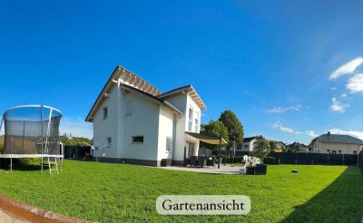 Ein Haus zum Verlieben- Prestigehaus mit Stil!