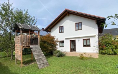 Gepflegtes 5-Zimmer Einfamilienhaus mit Garage in Waldkraiburg