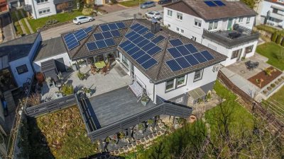 Gepflegter Bungalow mit toller Terrasse und großem Garten in Toplage - einfach unbeschwert Leben!