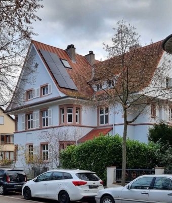 4-Zimmer Wohnung im EG mit Gartenmitbenutzung