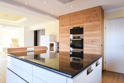 Hochwertige Maisonettewohnung mit Garten in wunderschöner Sonnenlage