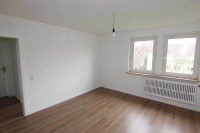 Top aufgeteilte 2 Zimmer Wohnung zum kleinen Preis