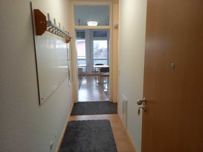2 Zi.-Wohnung vollmöblert mit gehober Ausstattung in bester Lage