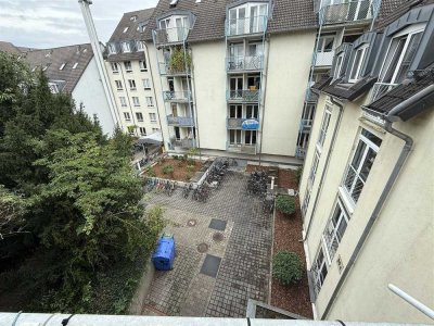 Ein-Zimmer-Apartment in gepflegtem Wohnhaus mit TG-Stellplatz, ideal für Studierende