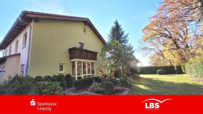 Zuhause mit Garten und Naturblick