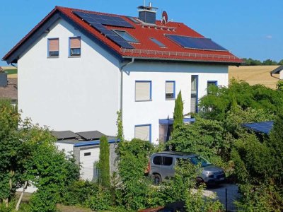 Top gepflegtes 3-Familienhaus mit großem Garten