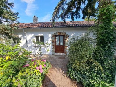 Charmantes Einfamilienhaus mit Garten und Garage in Wiesbaden-Sonnenberg